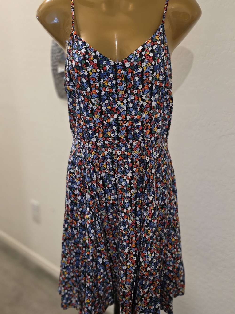 GAP Soft Fit & Flare Dress S Multicol Floral Rayon Summer Spaghetti Strap